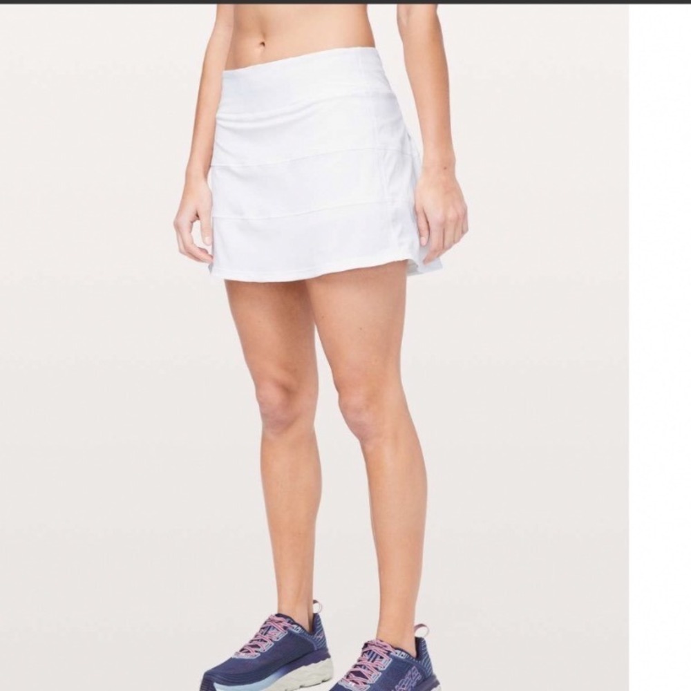 Lululemon Pace Rival Skirt *4-way Stretch 15" White Size 4 Tall